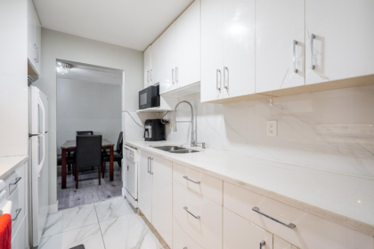 Basement Recreation Room Photo of 104 13915 72 Avenue, Surrey, BC
