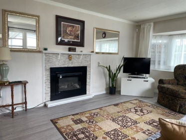 180 1840 160 Street, Surrey, BC, Surrey — Manufactured Home for sale