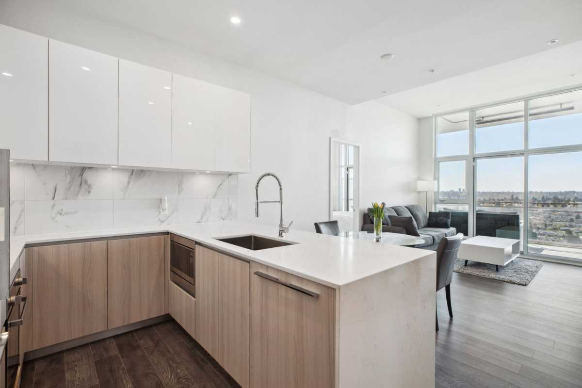 Breakfast Nook Photo of 3103 5333 Goring Street, Burnaby, BC