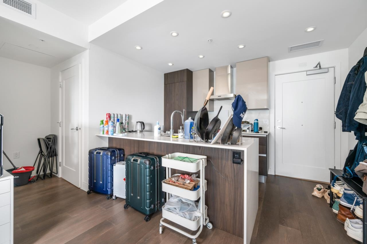 Primary Bedroom Photo of 304 488 W 58th Avenue, Vancouver, BC