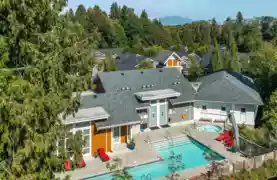 8 15918 Mountain View Drive, Surrey, BC