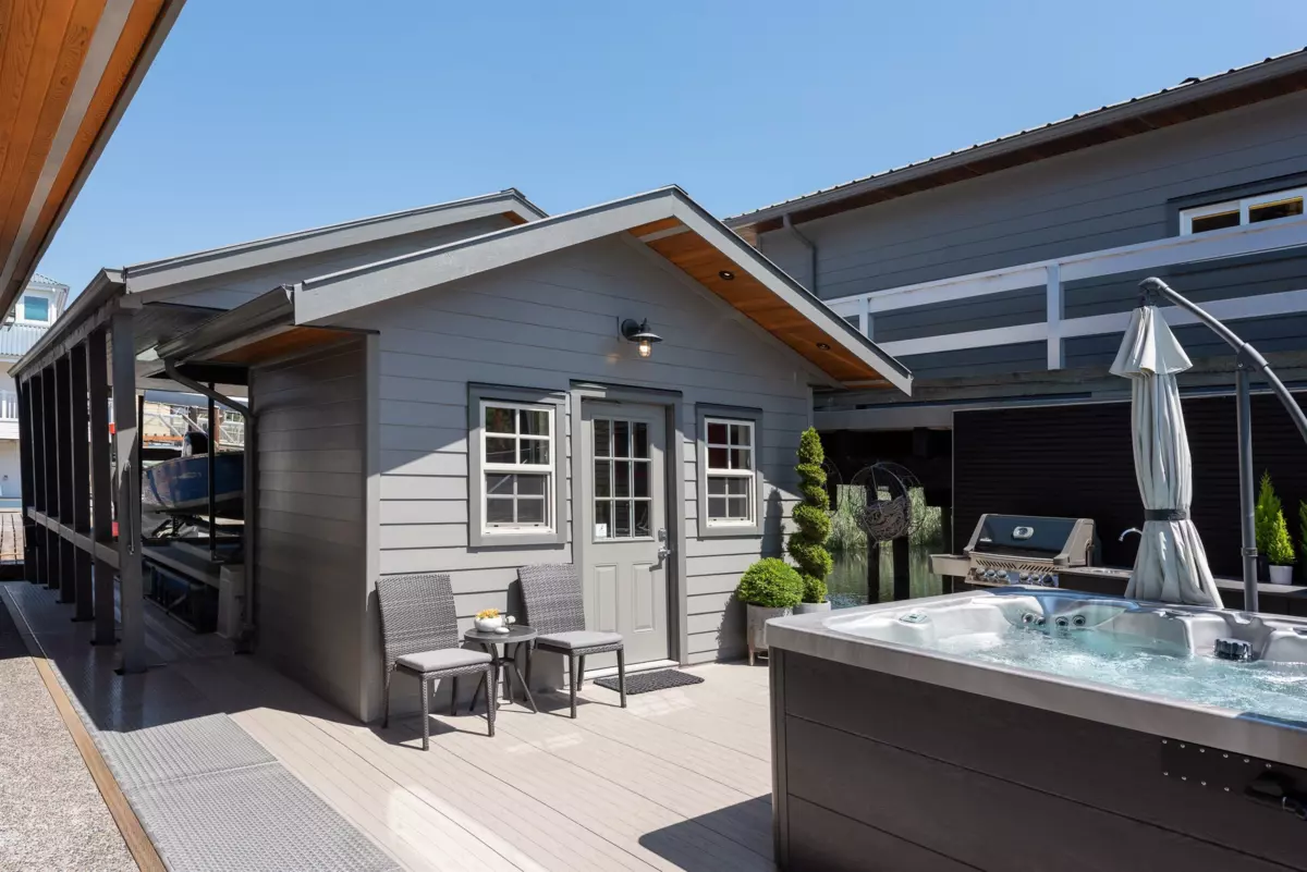 Garden / Landscaping Photo of 4379 W River Road, Delta, BC