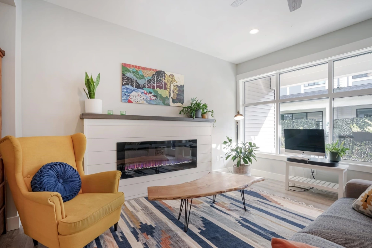 Kitchen Photo of 33 386 Pine Avenue, Harrison Hot Springs, BC