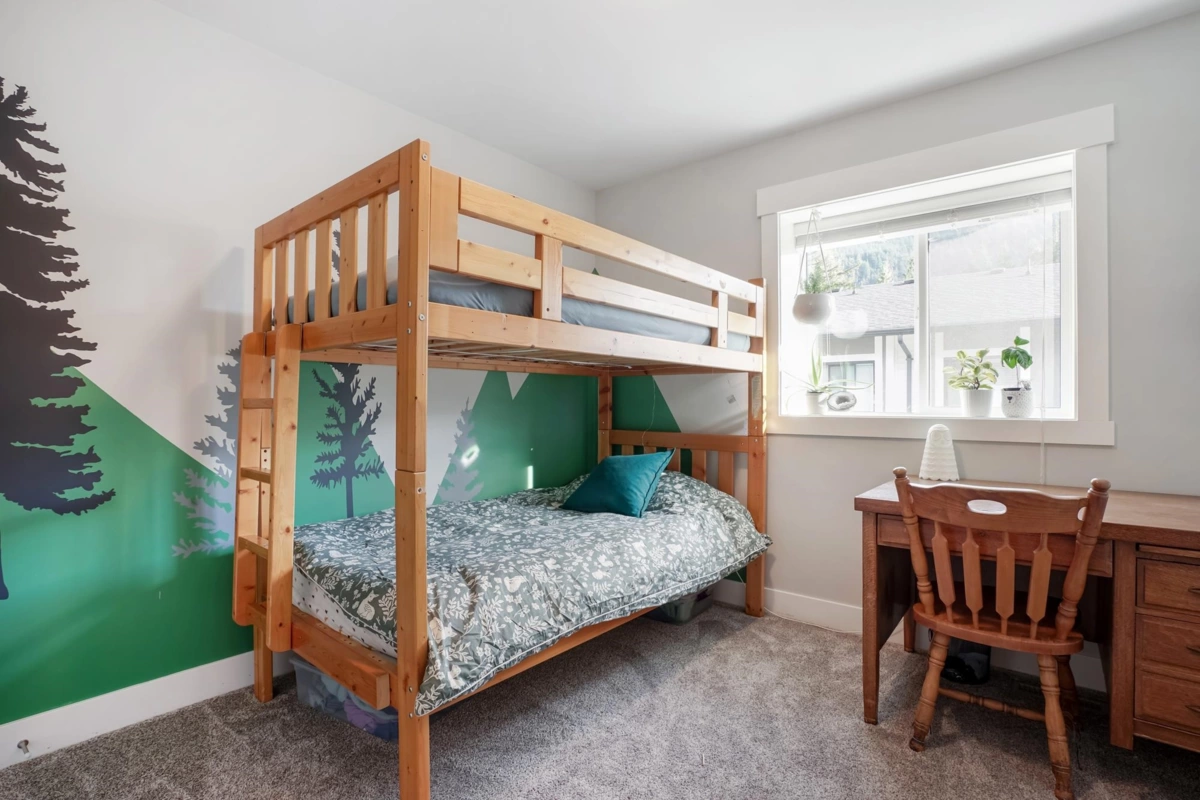 Pantry Photo of 33 386 Pine Avenue, Harrison Hot Springs, BC