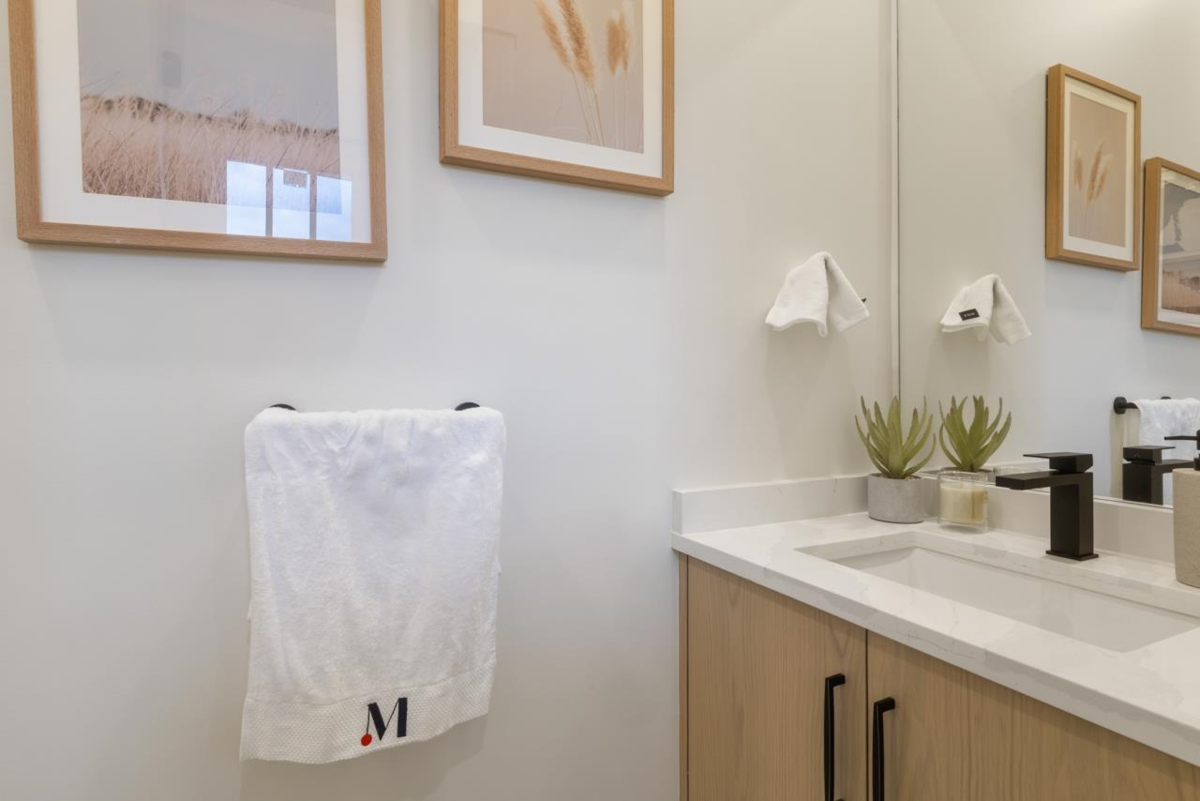 Garden / Landscaping Photo of 102 235 Lebleu Street, Coquitlam, BC