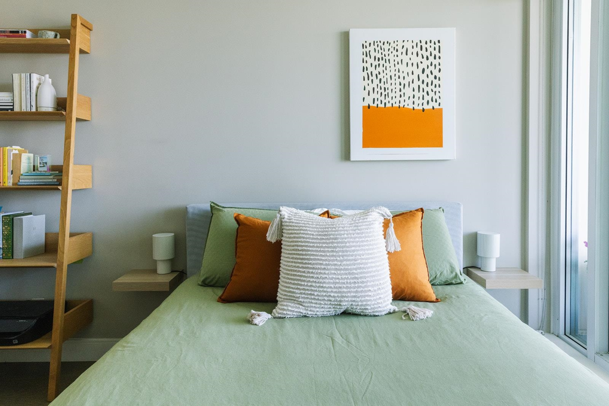 Entry Foyer Photo of 1608 210 Salter Street, New Westminster, BC