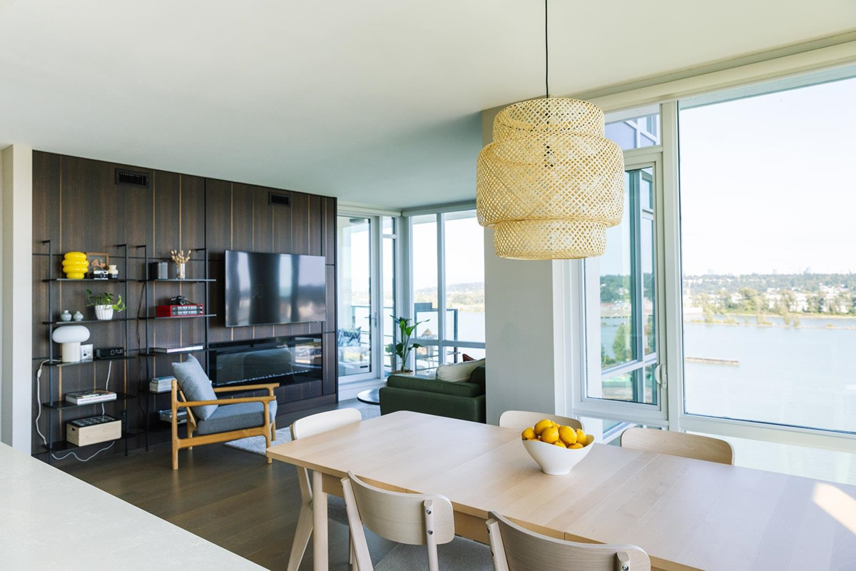 Kitchen Island Photo of 1608 210 Salter Street, New Westminster, BC