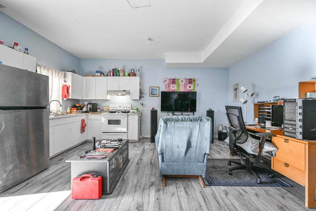 Front Yard Photo of 3327 Wagner Drive, Abbotsford, BC