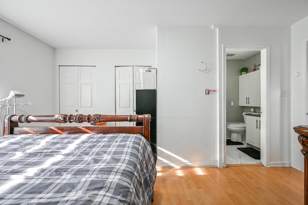 Hallway Photo of 3327 Wagner Drive, Abbotsford, BC