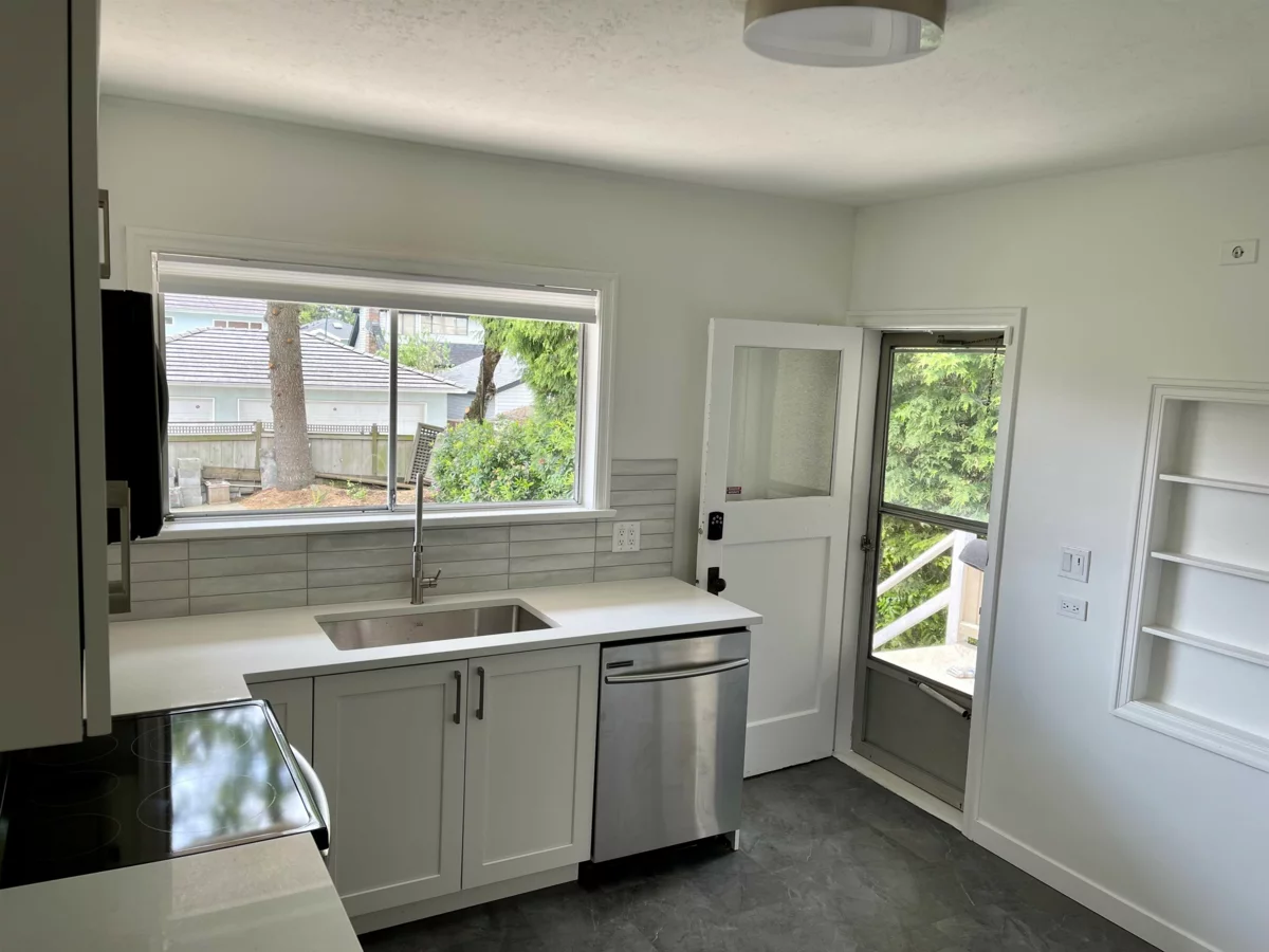 Dining Area Photo of 34 W 47th Avenue, Vancouver, BC