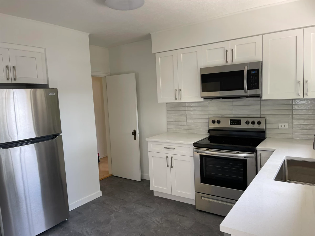 Kitchen Photo of 34 W 47th Avenue, Vancouver, BC