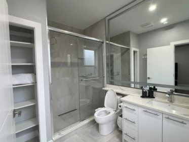 Laundry Room Photo of 12343 93a Avenue, Surrey, BC