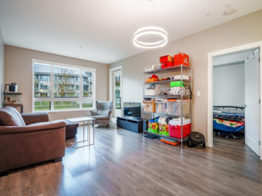 220 23233 Gilley Road, Richmond, BC, Richmond — Apartment/Condo for sale