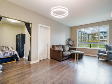 220 23233 Gilley Road, Richmond, BC, Richmond — Apartment/Condo for sale