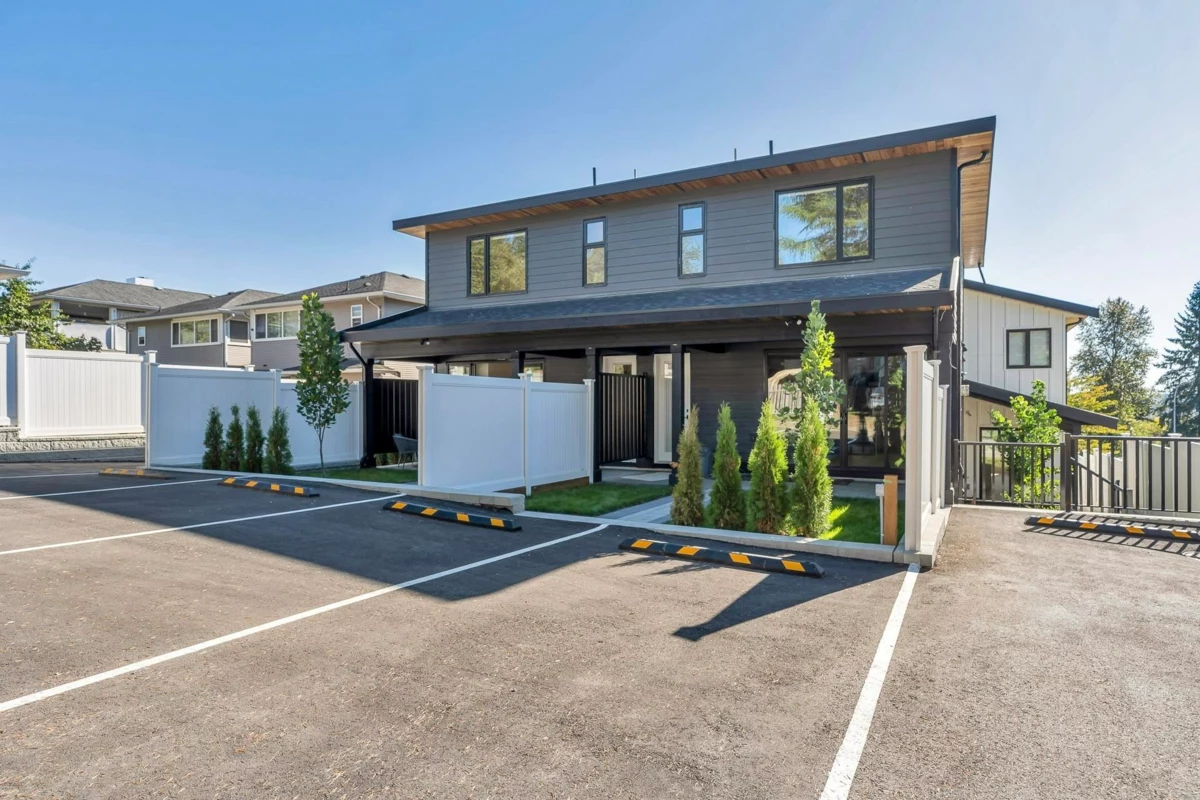 Mudroom Photo of 103 743 Gauthier Avenue, Coquitlam, BC