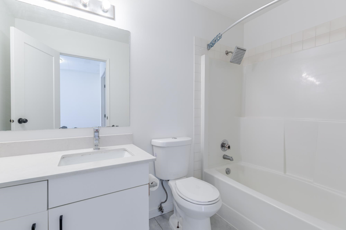 Backyard Photo of 309 13771 72a Avenue, Surrey, BC