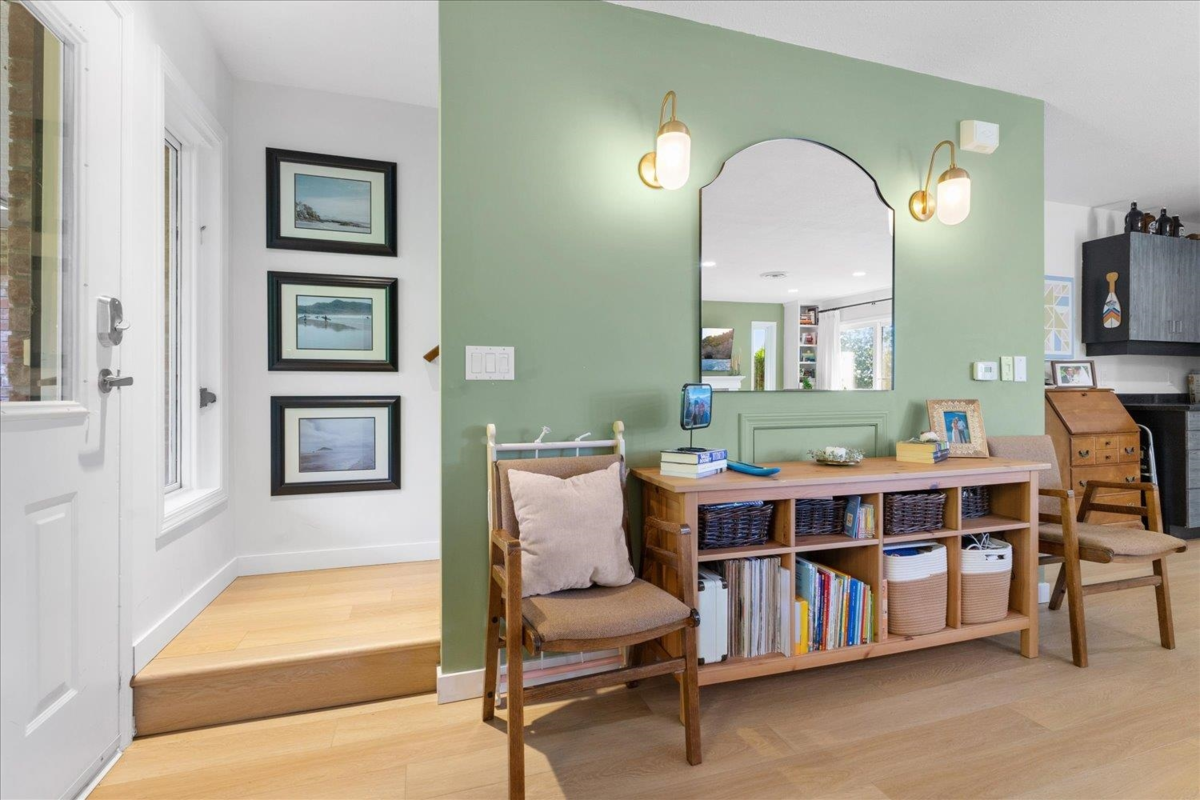 Front Yard Photo of 47220 Swallow Place, Chilliwack, BC