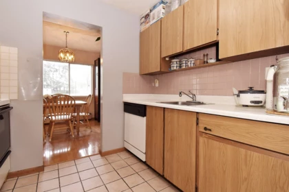 Walk-In Closet Photo of 281C 8635 120 Street, Delta, BC