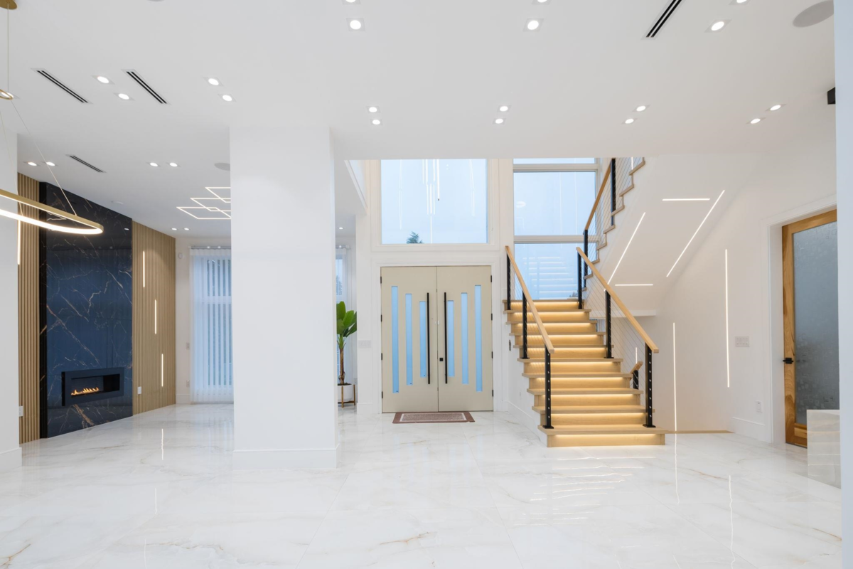 Dining Area Photo of 5385 Shelby Court, Burnaby, BC