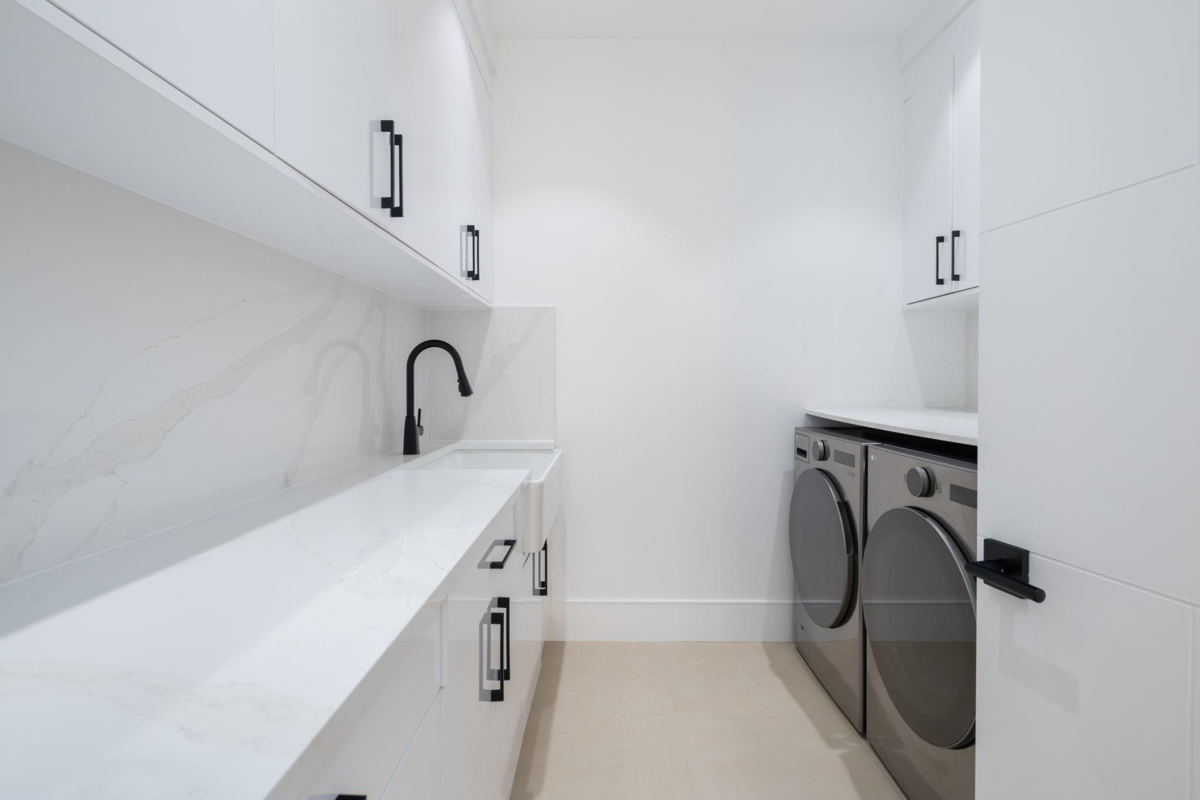 Swimming Pool Photo of 5385 Shelby Court, Burnaby, BC