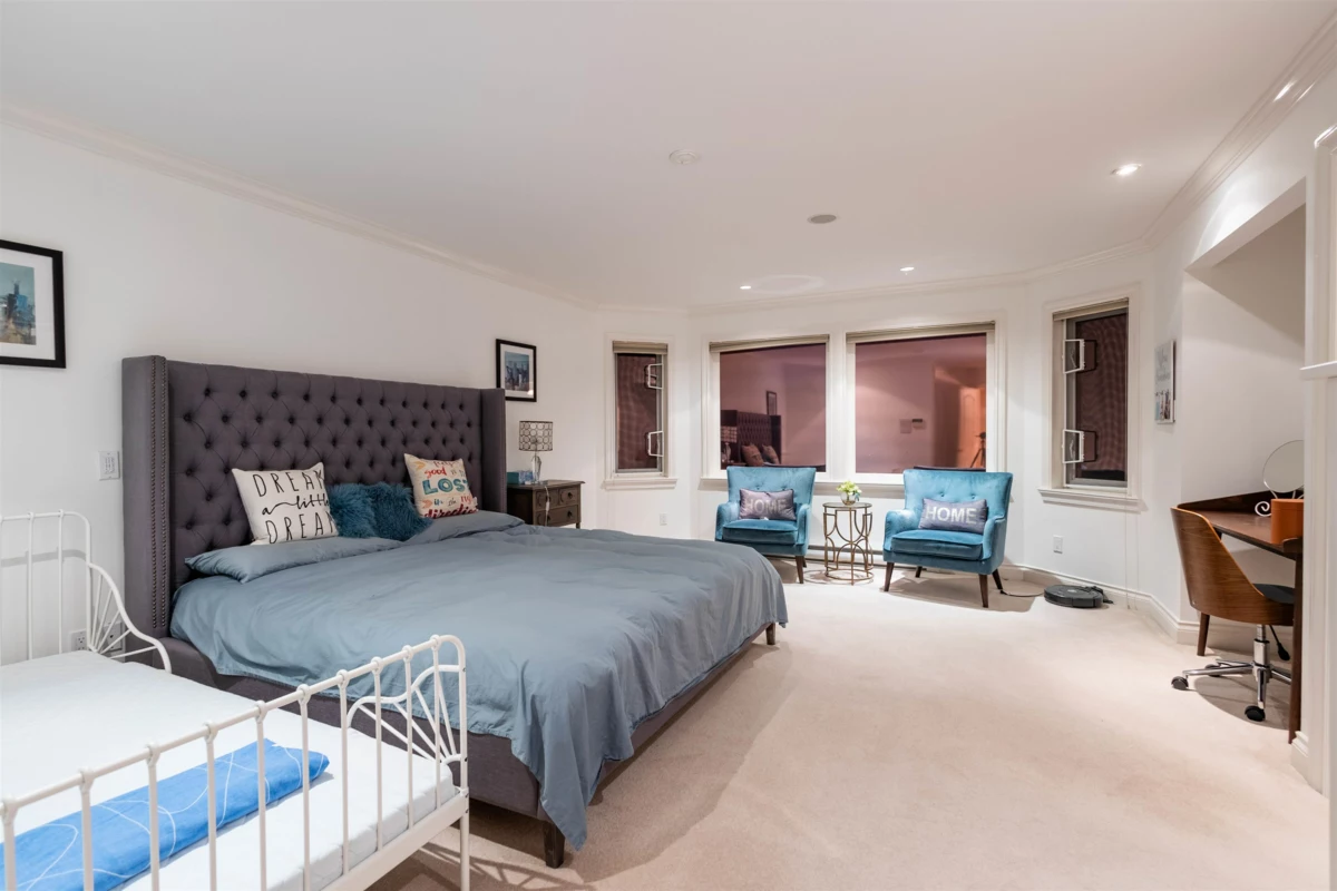 Primary Bathroom Photo of 2122 138 Street, Surrey, BC