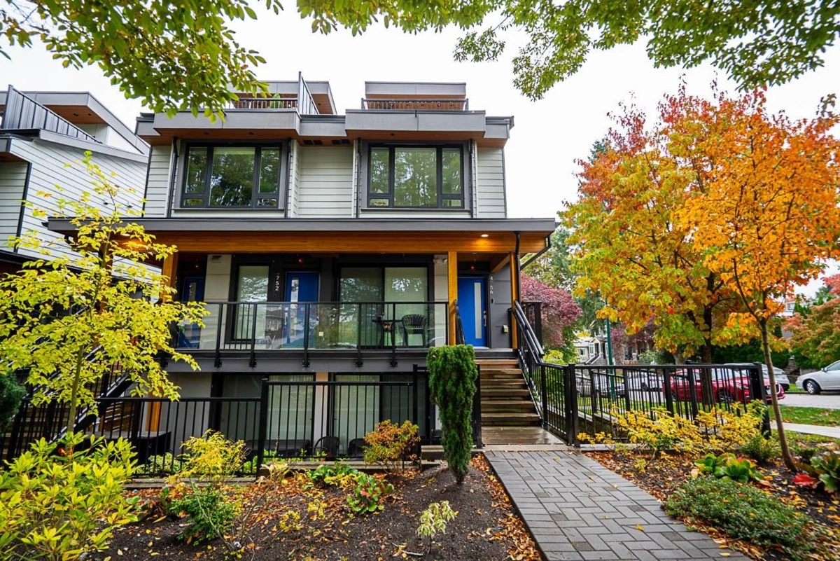 Outdoor Patio Photo of 4756 Duchess Street, Vancouver, BC