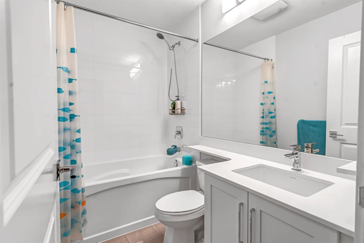 Walk-In Closet Photo of 50 2855 158 Street, Surrey, BC