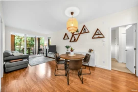 201 5460 Broadway, Burnaby, BC