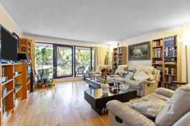 10 1425 Lamey's Mill Road, Vancouver, BC