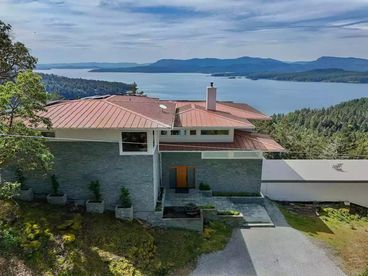 Exterior Rear Photo of 356 East West Road, Mayne Island, BC