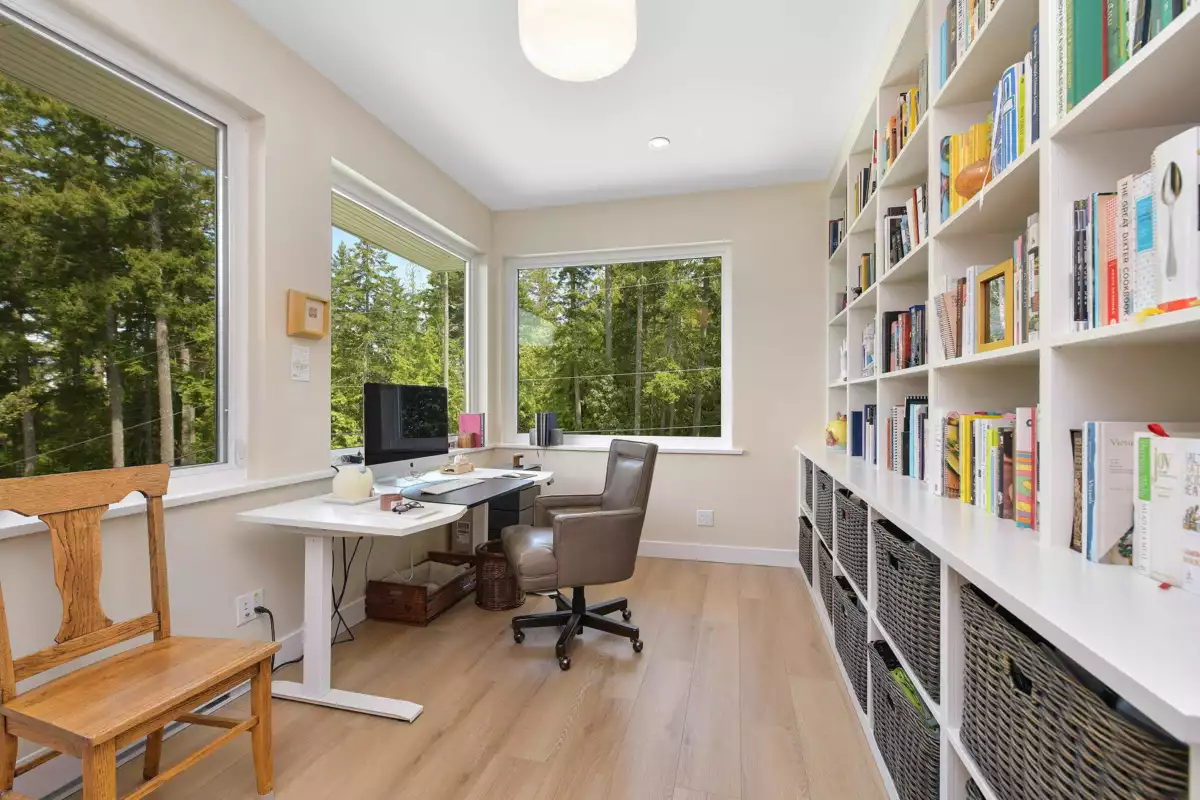 Garden / Landscaping Photo of 356 East West Road, Mayne Island, BC