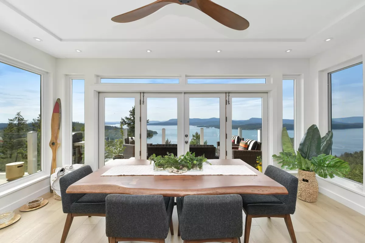 Mudroom Photo of 356 East West Road, Mayne Island, BC