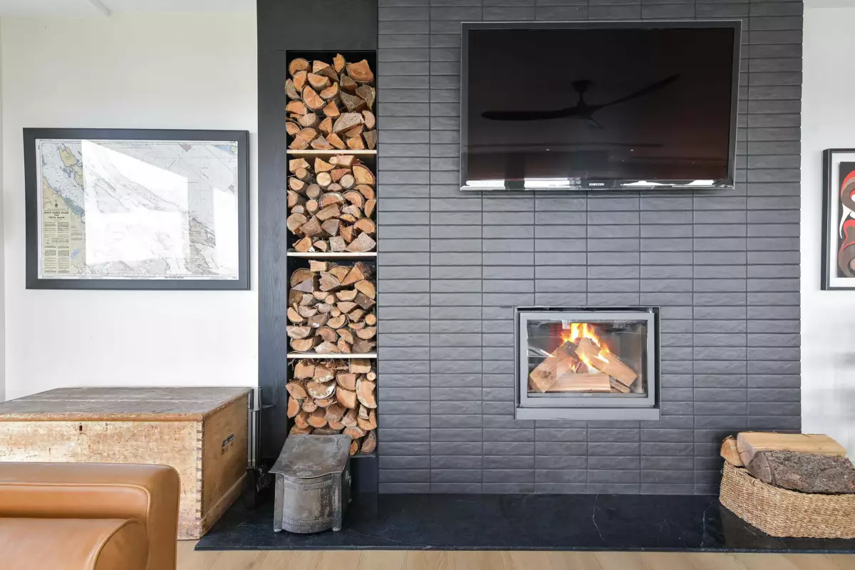 Staircase Photo of 356 East West Road, Mayne Island, BC