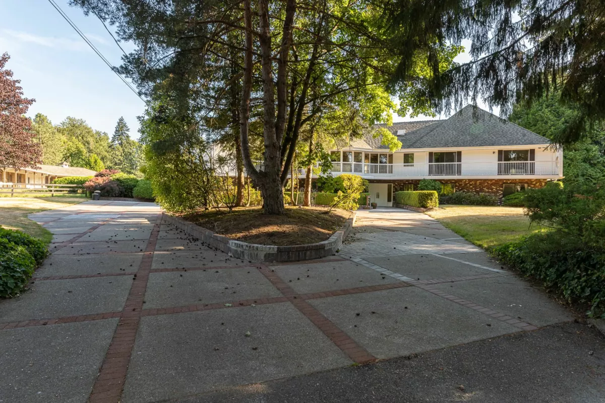 Fitness Center Photo Near 21480 18 Avenue, Langley, BC