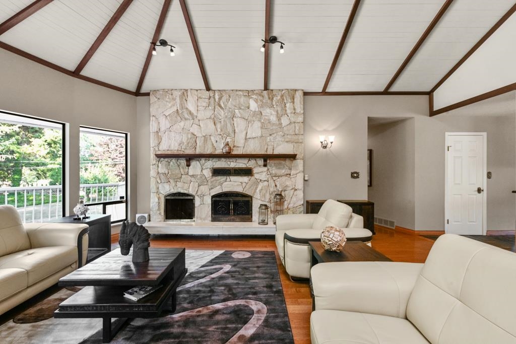 Garden / Landscaping Photo of 21480 18 Avenue, Langley, BC