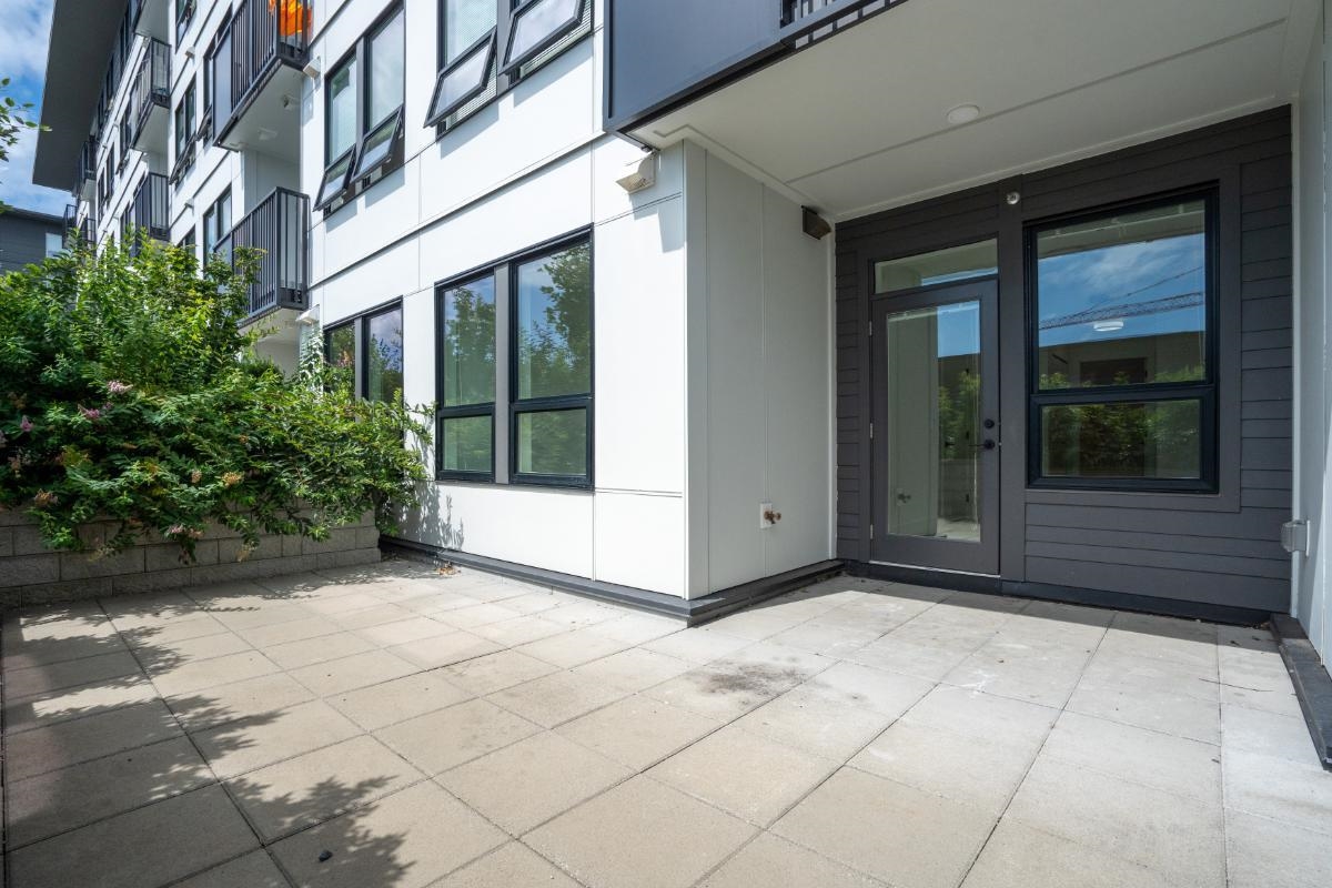 Dining Area Photo of 111 9228 Slopes Mews, Burnaby, BC