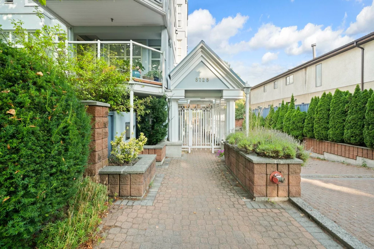 Basement Recreation Room Photo of 301 8728 SW Marine Drive, Vancouver, BC