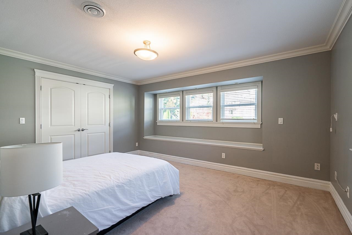 Backyard Photo of 2982 Sunridge Court, Coquitlam, BC