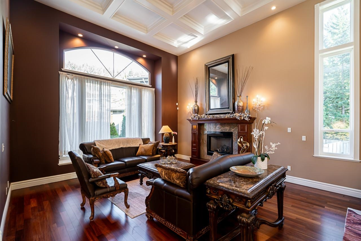 Kitchen Photo of 2982 Sunridge Court, Coquitlam, BC