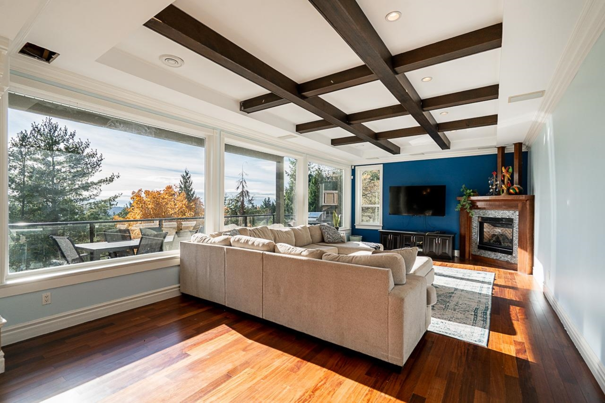 Primary Bathroom Photo of 2982 Sunridge Court, Coquitlam, BC