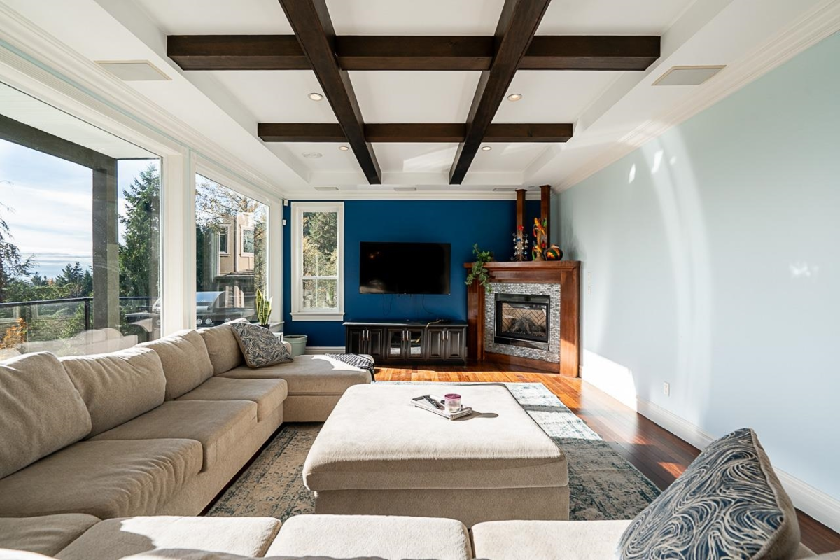 Walk-In Closet Photo of 2982 Sunridge Court, Coquitlam, BC