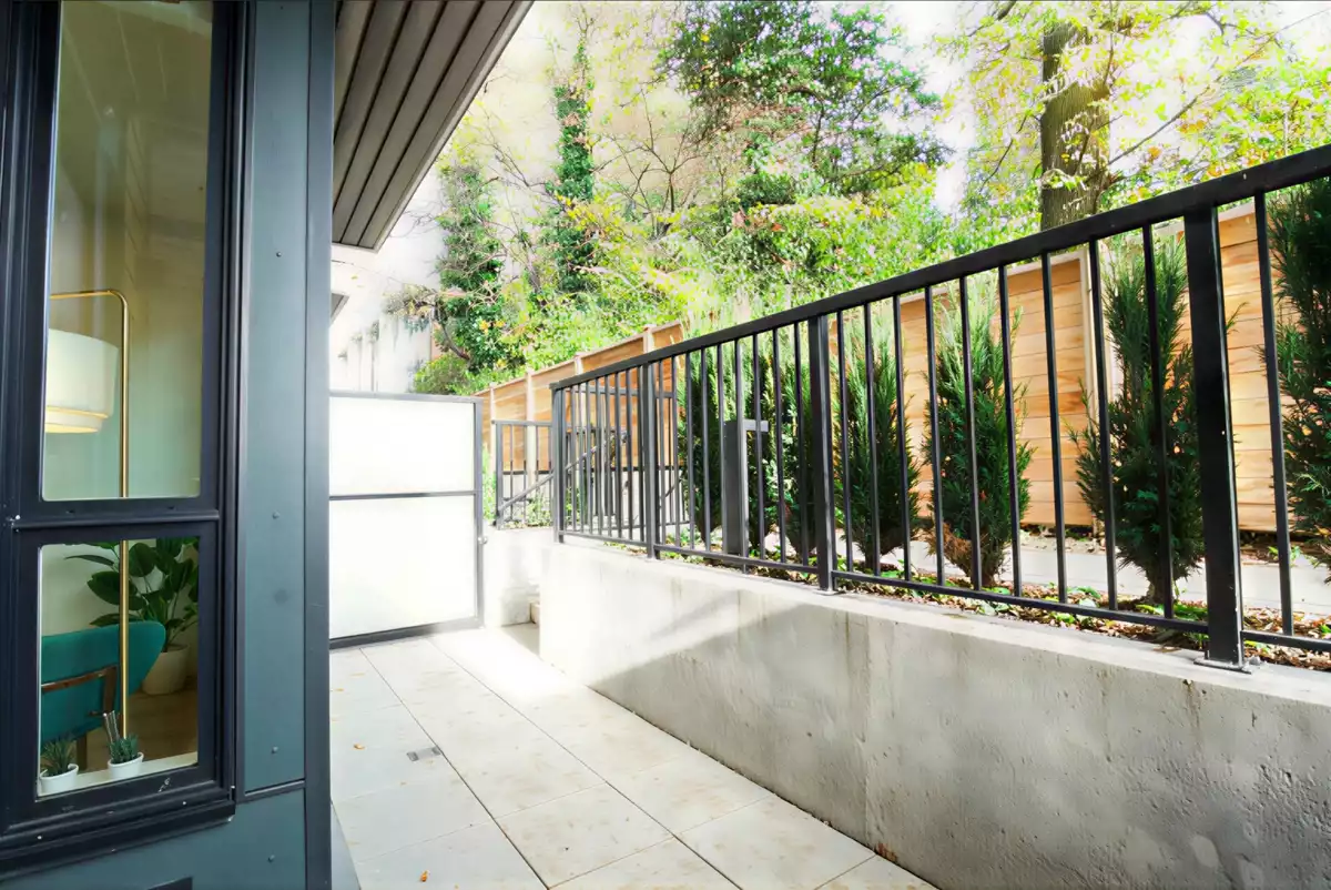 Entry Foyer Photo of 202 381 Clayton Street, Coquitlam, BC