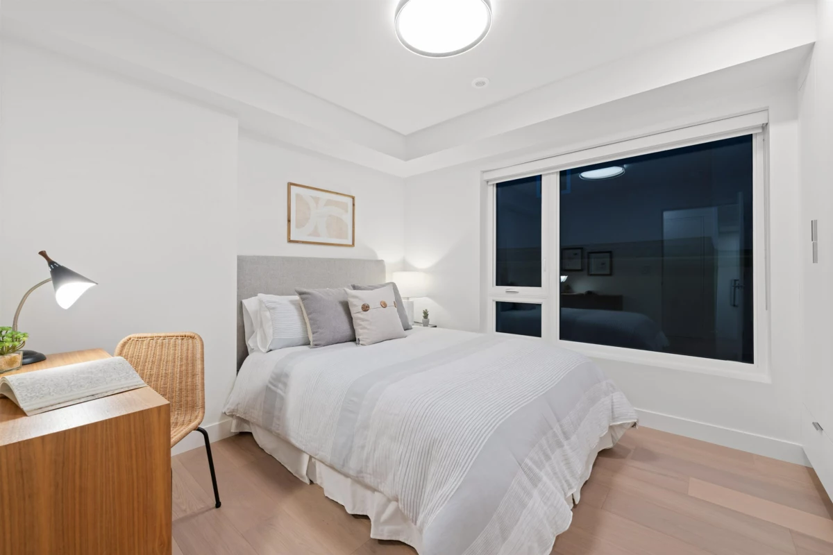 Bedroom 4 Photo of 1 1632 E 21st Avenue, Vancouver, BC