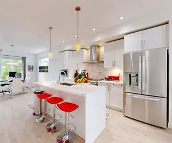 5 2550 156 Street, Surrey, BC, Surrey — Townhouse for sale