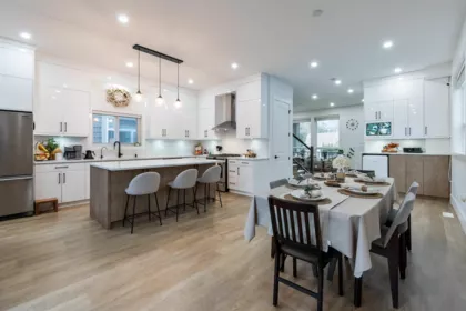 Breakfast Nook Photo of 2561 168 Street, Surrey, BC