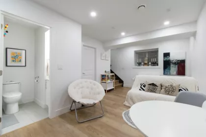 Entry Foyer Photo of 2561 168 Street, Surrey, BC