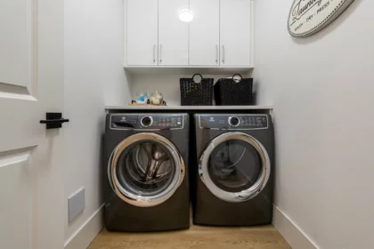 Mudroom Photo of 2561 168 Street, Surrey, BC