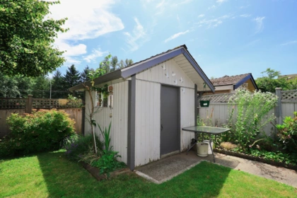 Hot Tub / Spa Photo of 16524 84a Avenue, Surrey, BC