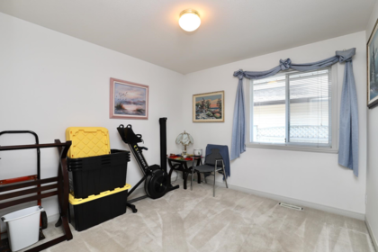 Mudroom Photo of 16524 84a Avenue, Surrey, BC