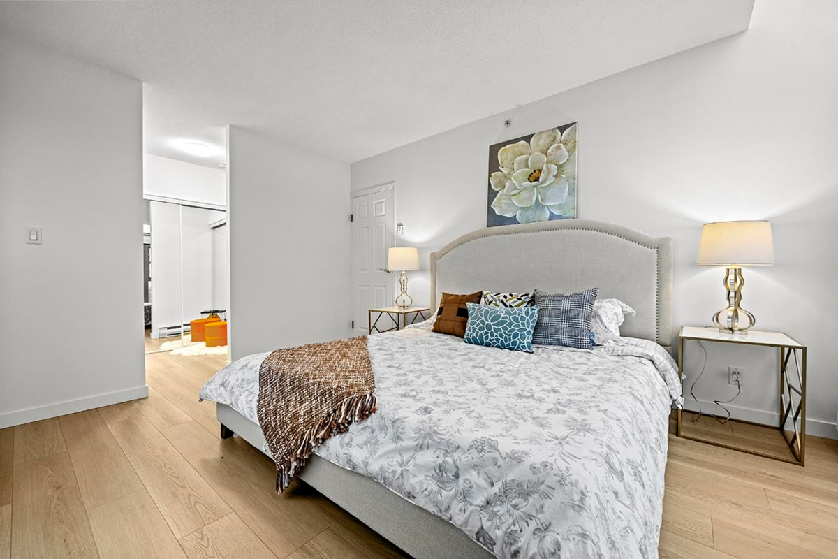 Office / Den Photo of 1503 8297 Saba Road, Richmond, BC